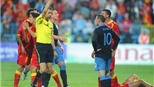 Rooney viết thư tay xin UEFA "khoan hồng" 